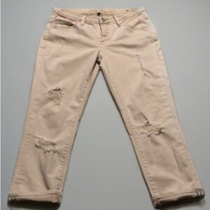 Distressed Boyfriend Jeans